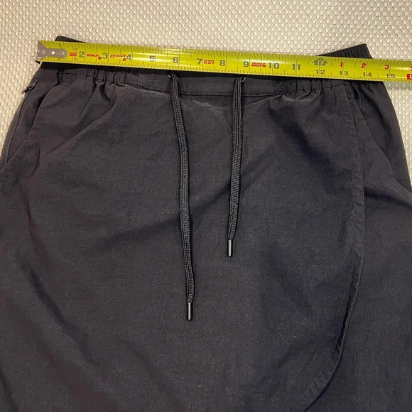 ✨Eddie Bauer Tulip Hem Skort XS black - Picture 7 of 10